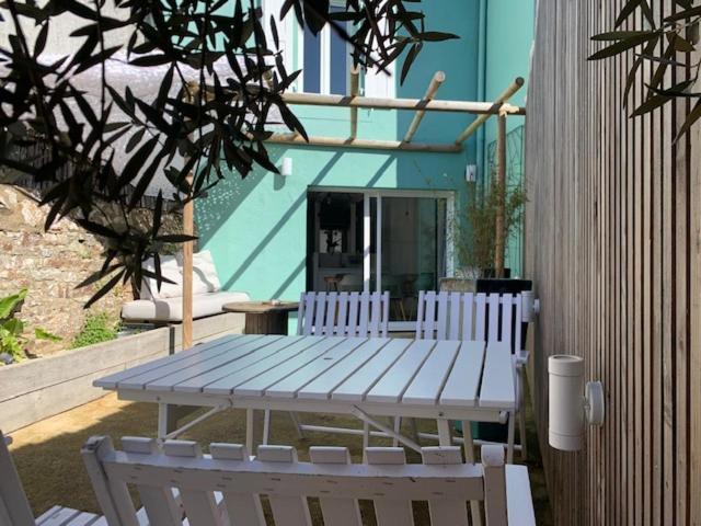 Du Mann Petite Maison Jardin A 100M Du Port De Vannes Avec Parking Экстерьер фото